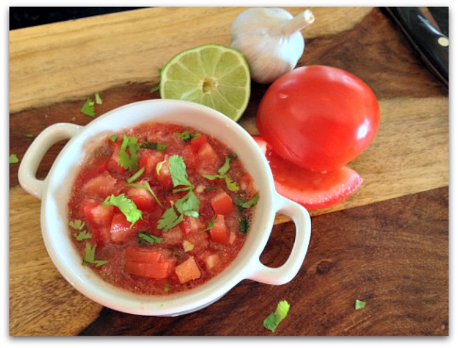 Meatless Monday: Farm-fresh, Homemade, Organic Tomato Salsa