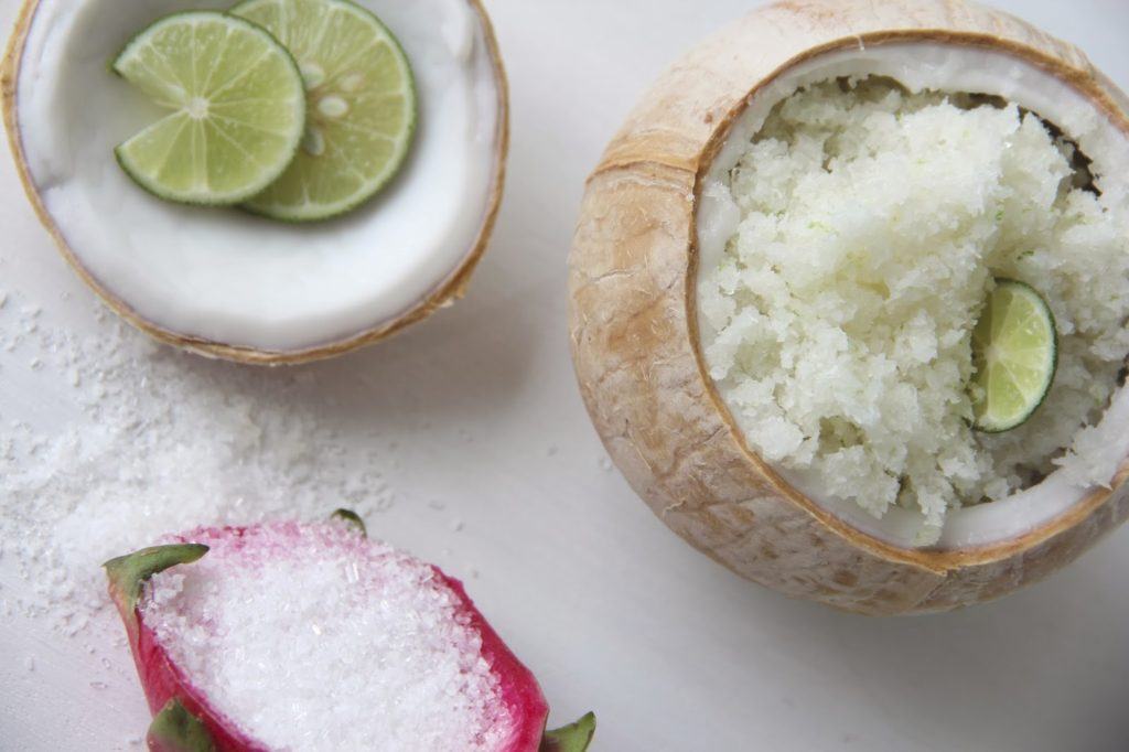 Give Your Skin a Natural Glow with Homemade Natural Skincare