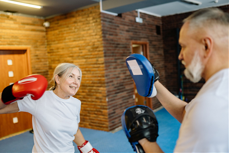 Why Older Adults Need Customized Workout Plans From Personal Trainers