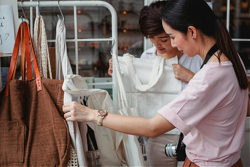 The Ultimate Guide to Bags Made in Hemp by 8000Kicks